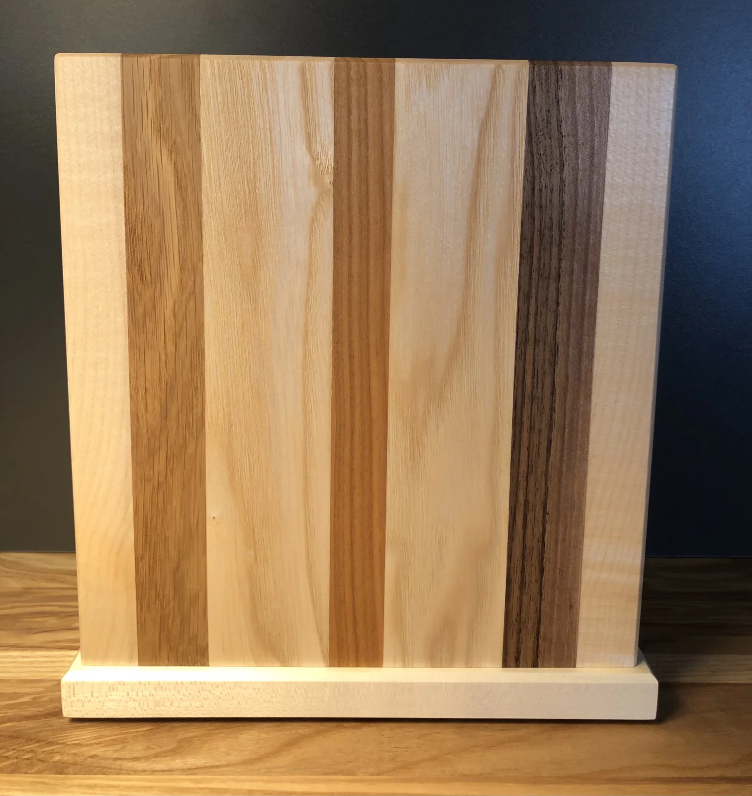 Messerblock aus Holz