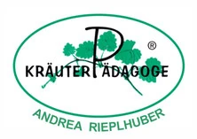Kraeuterpaedagoge Andrea Rieplhuber